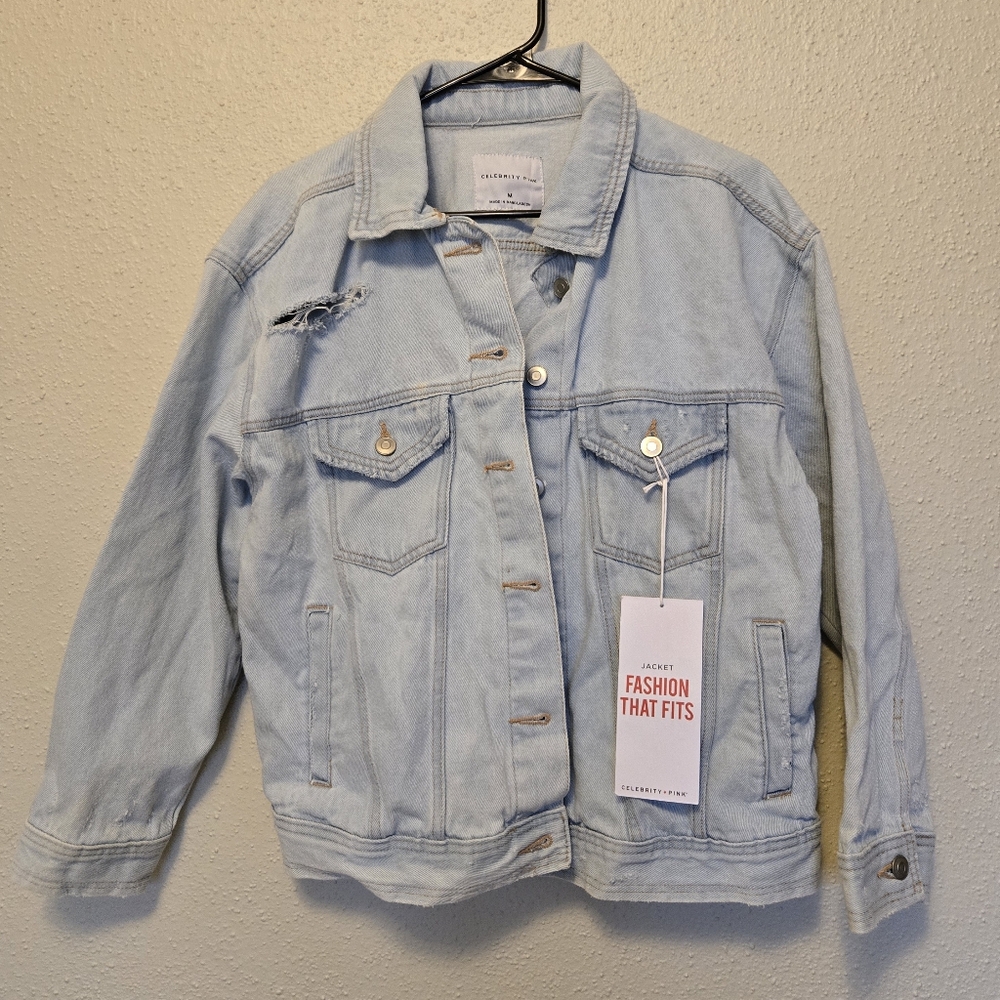 NWT Celebrity Pink Lightwash Distressed Trucker Jean Jacket Medium